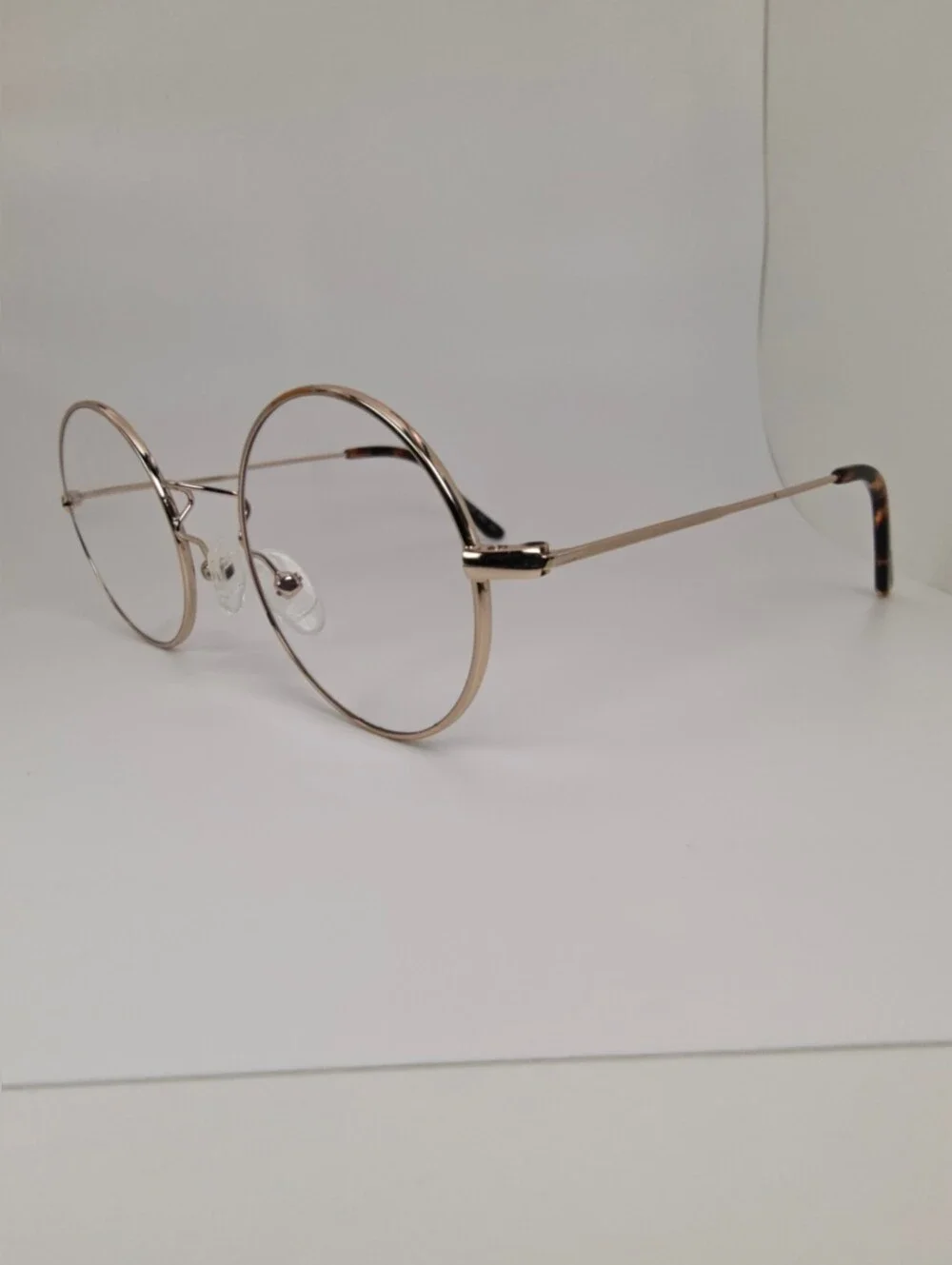 Someday. Round Metal Frame Glasses in Gold. Clean Wire. Minimalist.